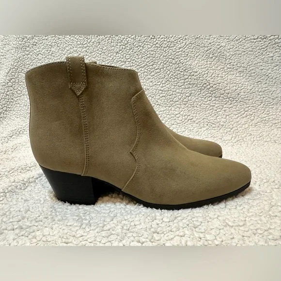 Old Navy Olive Faux-Suede Ankle Boots - Picture 4 of 15